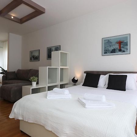 New Belgrade Apartment Belville, Parking 5 Evra Dan Bagian luar foto